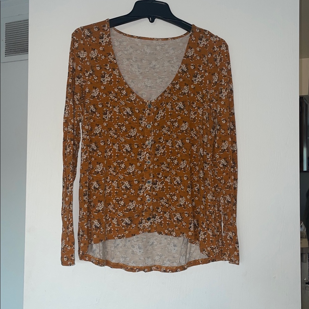 American Eagle Outfitters Soft Brown Floral Top